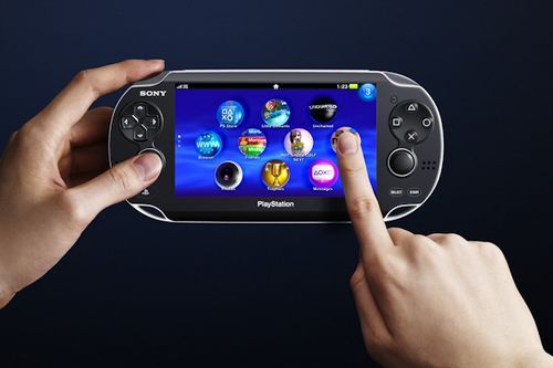 Игровое железо - Ровно год назад, 17 декабря 2011 в Японии вышла PlayStation Vita